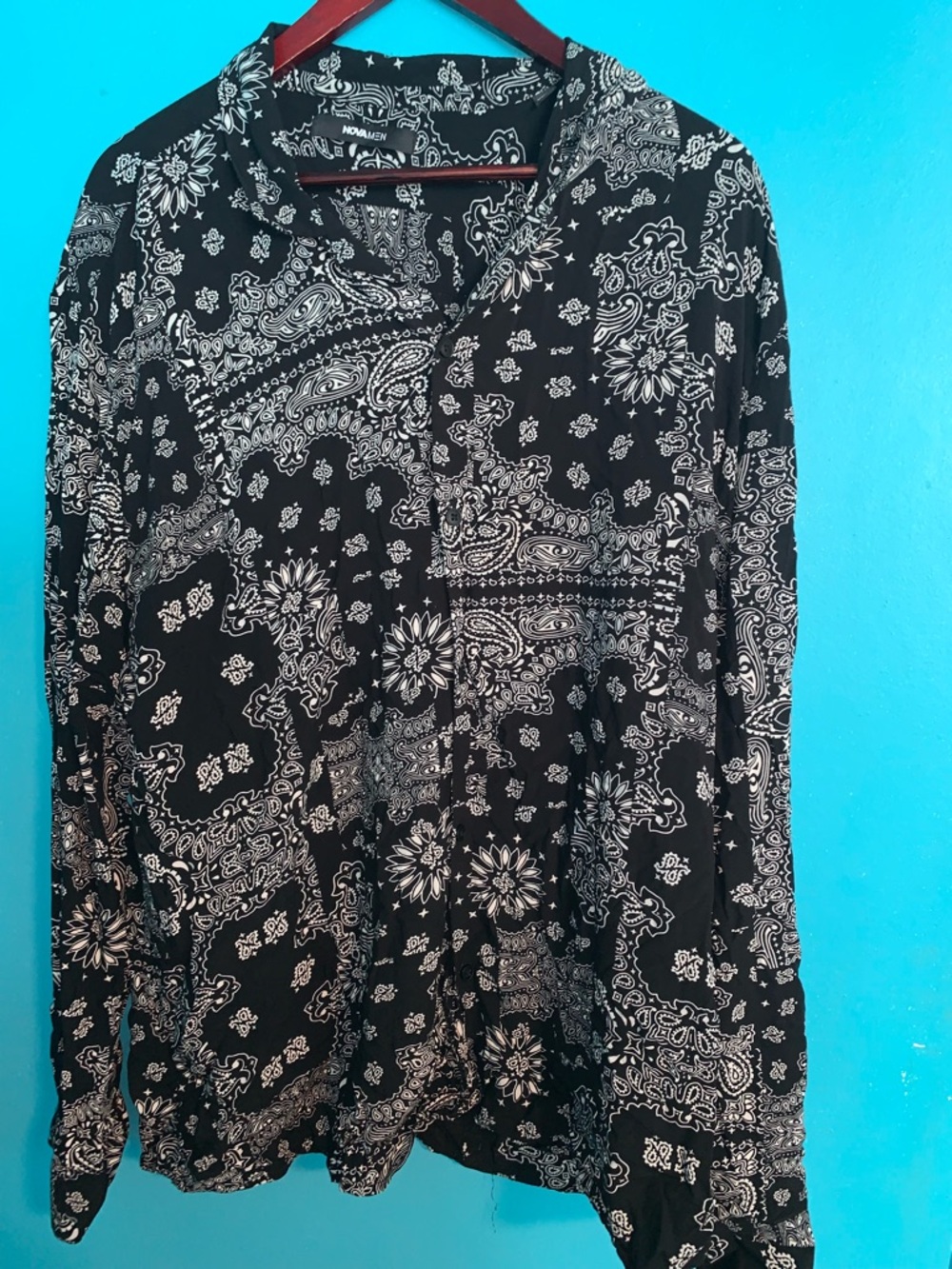 Men’s Fashion Nova Black and White Paisley Button Up Shirt